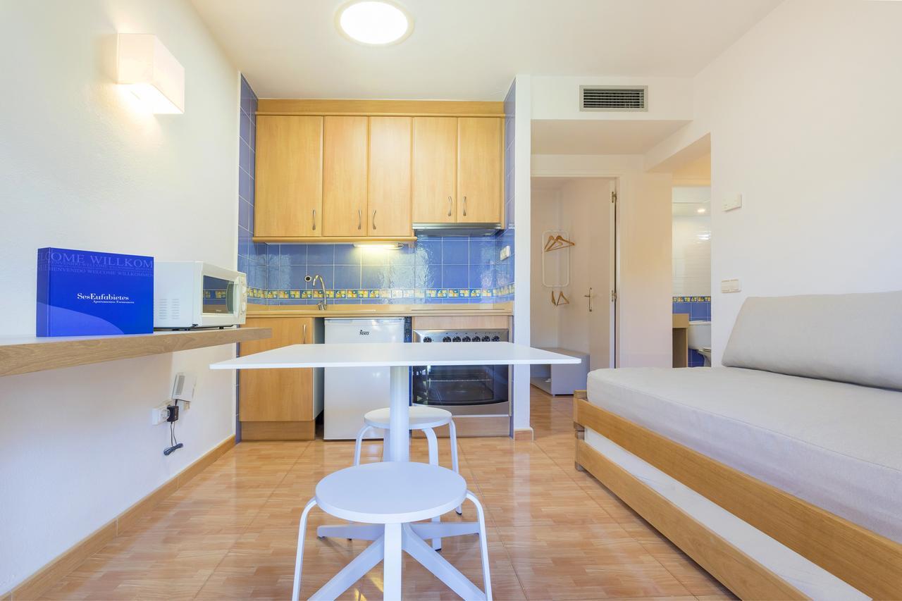 Ses Eufabietes Apartments & Restaurant 플라야미그호른 외부 사진
