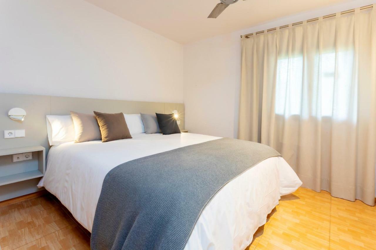 Ses Eufabietes Apartments & Restaurant 플라야미그호른 외부 사진
